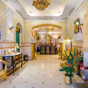 hotel-mozart-brussels.brusselshotelsbook.com/