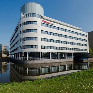 4* Отель Hampton By Hilton Amsterdam Airport Schiphol