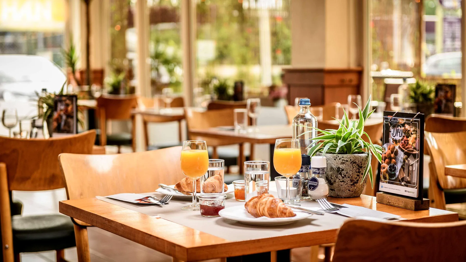 Campanile Hotel & Restaurant Ντελφτ